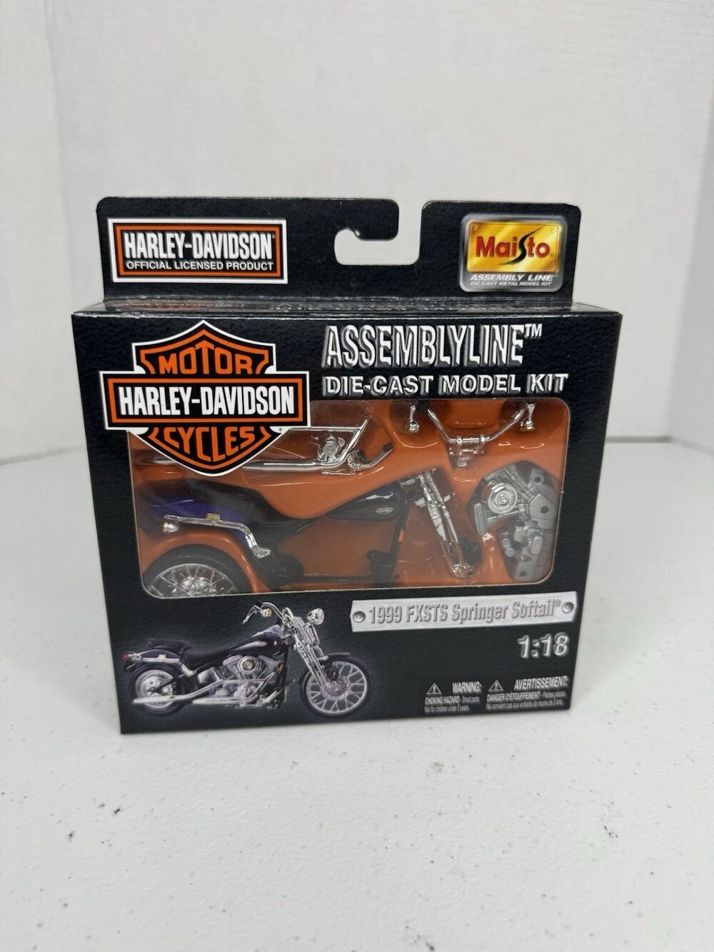 MAISTO HARLEY DAVIDSON 1999 FXSTS SPRINGER SOFTAIL  1/18 ASSEMBLYLINE MODEL NOS